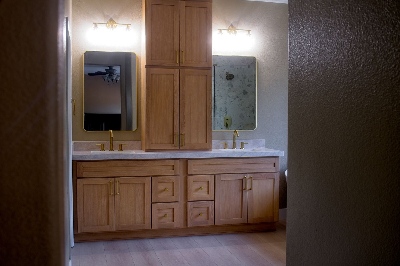Vanities & Storage